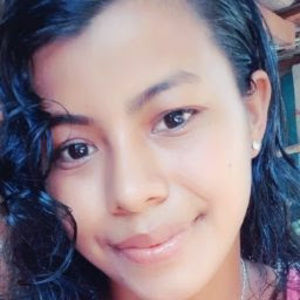 Meet your Posher, Gabriela